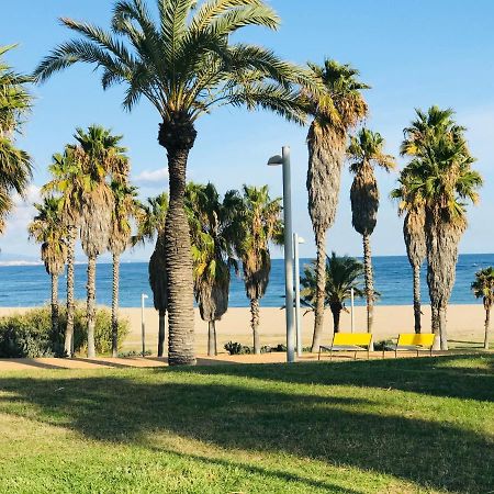 Boat Yacht Barcelona Hotel Sant Adria de Besos Ngoại thất bức ảnh