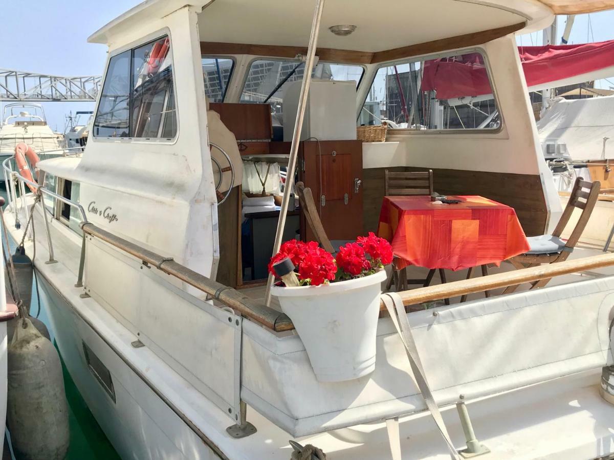 Boat Yacht Barcelona Hotel Sant Adria de Besos Ngoại thất bức ảnh
